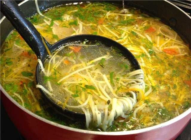 Куриный суп с домашней лапшой (Зама)