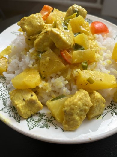 Тушеное филе индейки с ананасами - Шаг 1