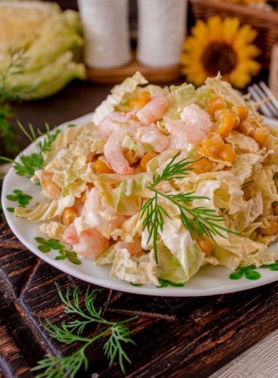Салат с креветками, пекинской капустой и кукурузой 🥗 - Шаг 6