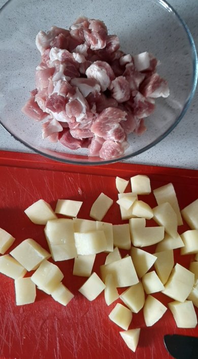 Мясо с картошкой в рукаве - Шаг 2