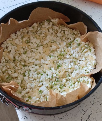 Творожно-сырная лепёшка без муки - Шаг 3