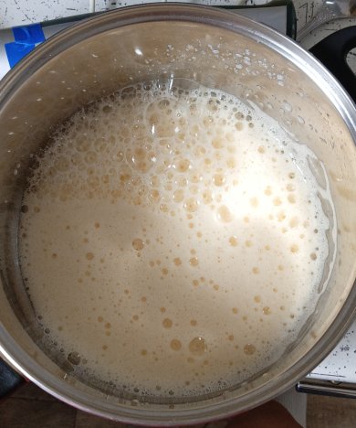 Кружевные блинчики на молоке - Шаг 2