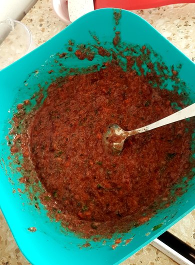 Печеночный пирог в микроволновке с сыром - Шаг 1