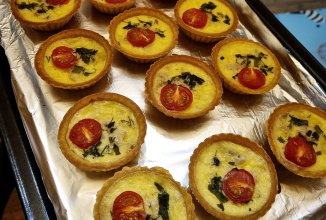 Тарталетки с тунцом