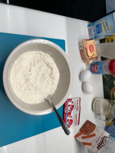 Синнабон - Шаг 1