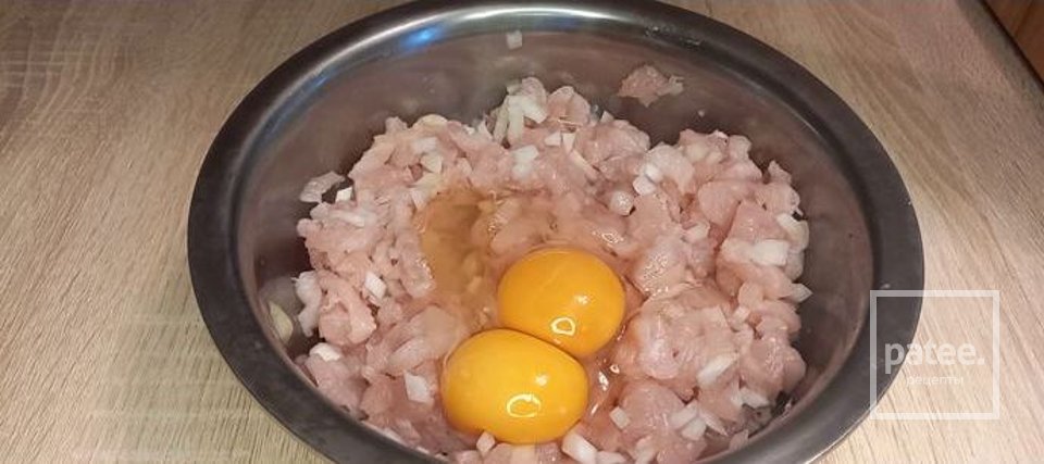 Рубленные куриные котлеты - Шаг 4