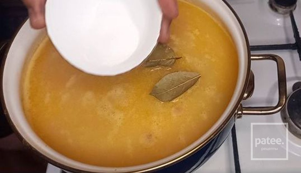 Гороховый суп с копчёностями - Шаг 25