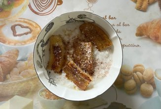 Рисовая каша с карамелизированным бананом