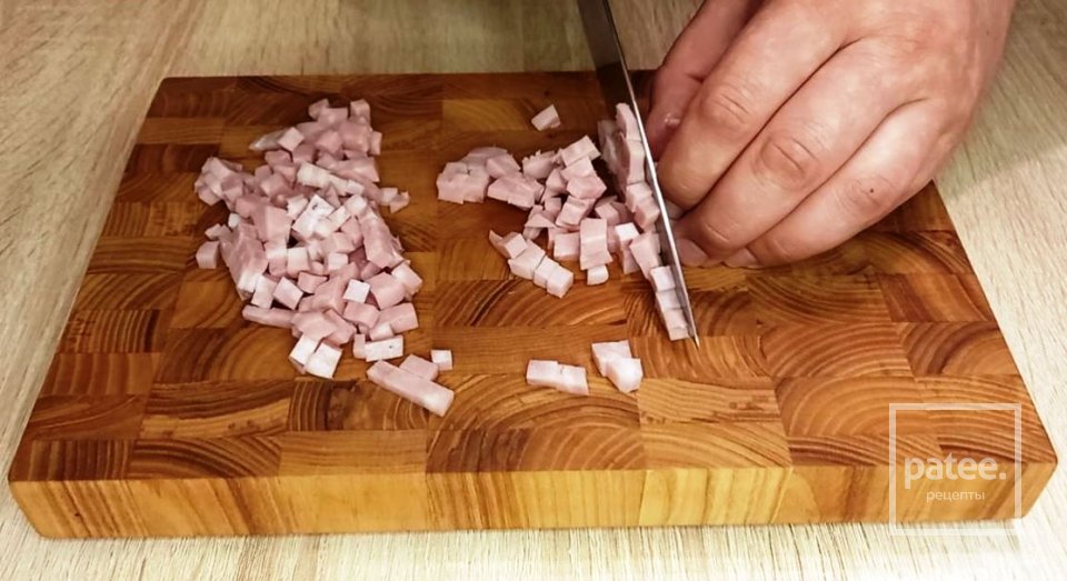 Омлет с ветчиной и  сыром - Шаг 5