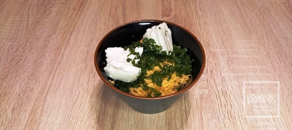 Омлет с ветчиной и  сыром - Шаг 10