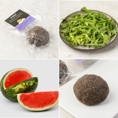 Арбузный салат с сыром и рукколой - Шаг 1