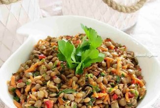 Чечевица с овощами