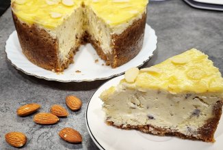 Миндальный чизкейк со сметанной заливкой