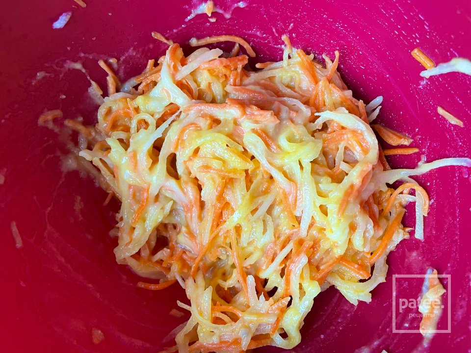 Салат из дайкона и моркови с яблочным «майонезом». - Шаг 6