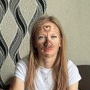 Маришка Корчагина