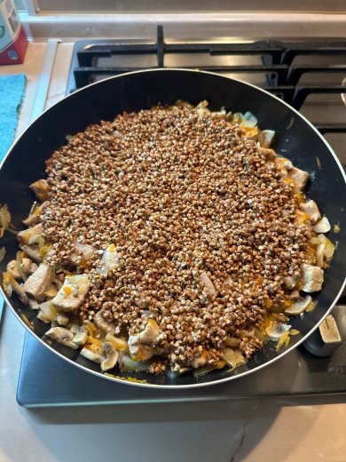 Гречка по-купечески с грибами - Шаг 6