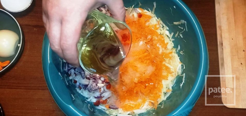 Салат из капусты и болгарского перца - Шаг 14