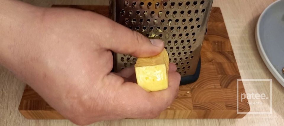 Шампиньоны, фаршированные крабовыми палочками - Шаг 16