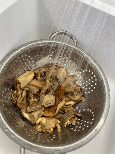 Грибная юшка, суп грибной - Шаг 6