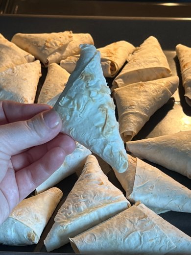 Лаваш с капустой и сосисками