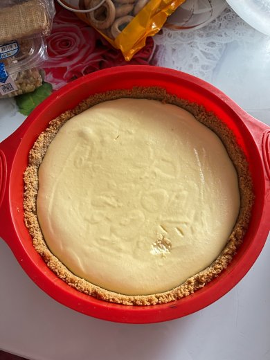 Творожный чизкейк с соленой карамелью и арахисом - Шаг 2