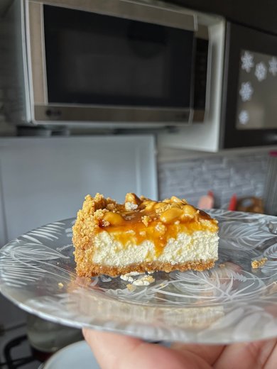 Творожный чизкейк с соленой карамелью и арахисом - Шаг 3
