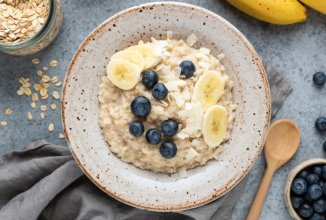 Овсяная каша из кокосовой стружки