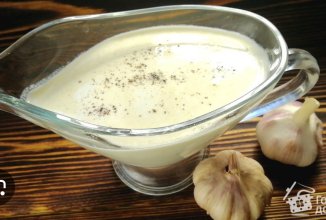 Сливочно-чесночный соус