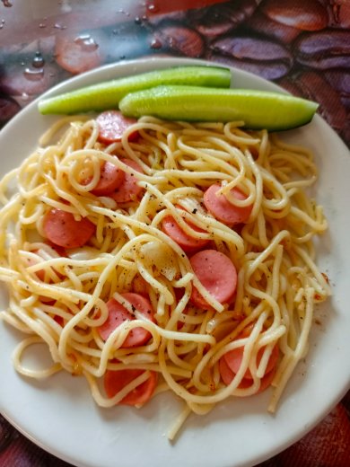 Спагетти с сосисками и луком - Шаг 7