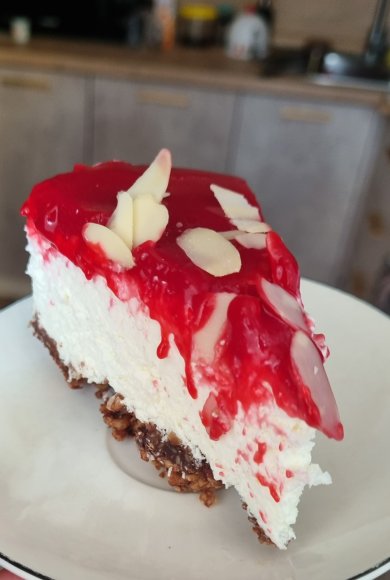 Миндально-творожный торт с малиной - Шаг 3