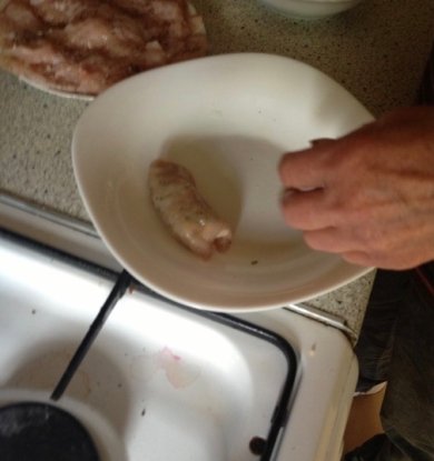 Куриные рулеты с сыром, чесноком и укропом - Шаг 4