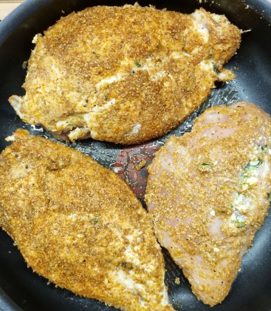 Фаршированная грудка в панировке - Шаг 1