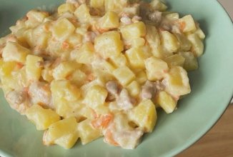 Тушеная картошка с курицей в сметане 🍗