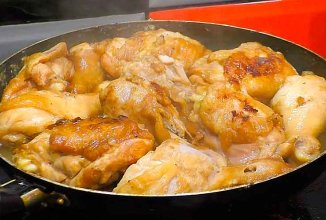 Курица на луке