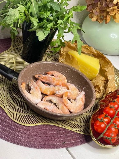 Элегантный , красивейший ресторанный салат с креветками. - Шаг 1