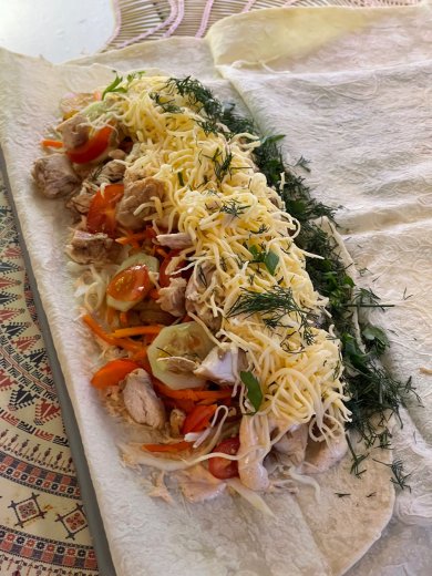 Хрустящая шаурма с настоящим соусом из шаурмичной. - Шаг 16