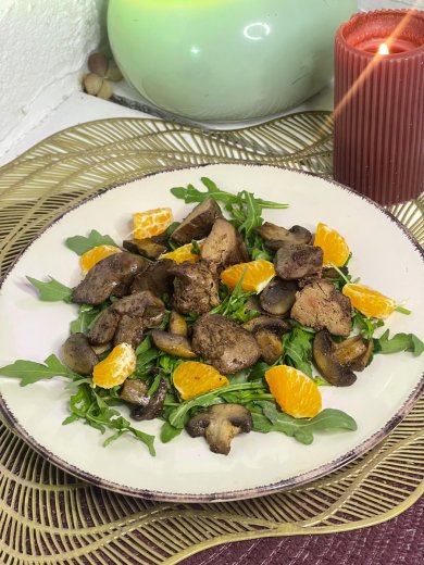 Любимый салат с печенью и мандарином из ресторана. Неожиданное сочетание, супер вкус! - Шаг 9