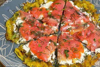 Удивите всех этим боюдом! Гигантский драник с форелью.