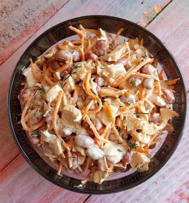 Салат с фасолью 🥗