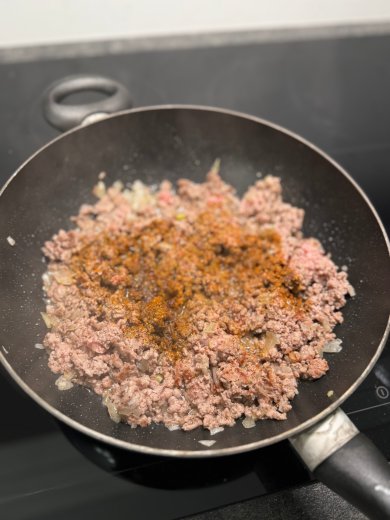 Пирожки с мясом на дрожжевом тесте - Шаг 3