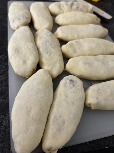 Пирожки с мясом на дрожжевом тесте - Шаг 12