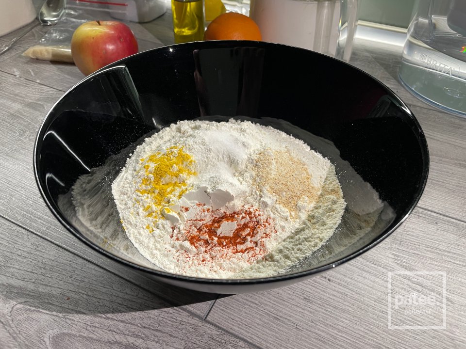 Хлебные палочки с жареным луком - Шаг 3