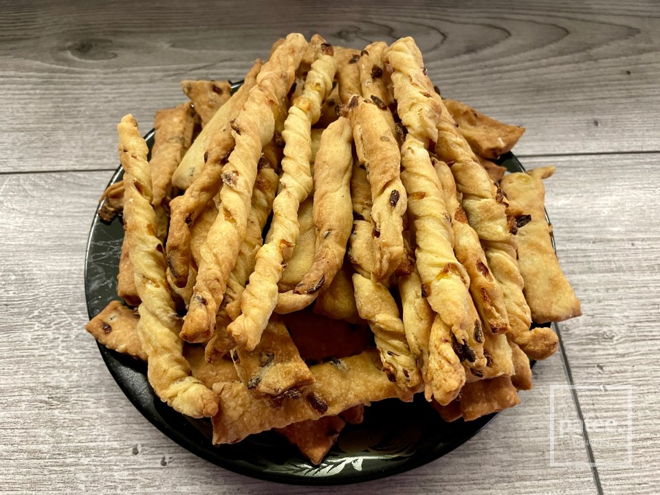 Хлебные палочки с жареным луком - Шаг 14