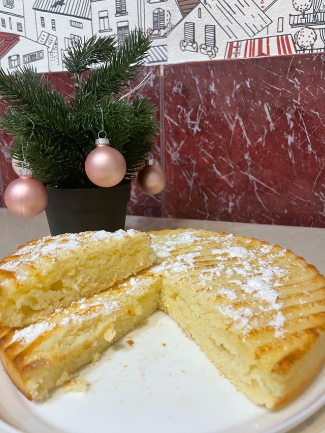 Манник под снегом
