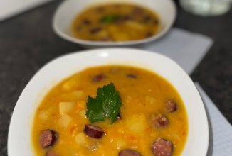 Гороховый супчик с копченными колбасками 🍲