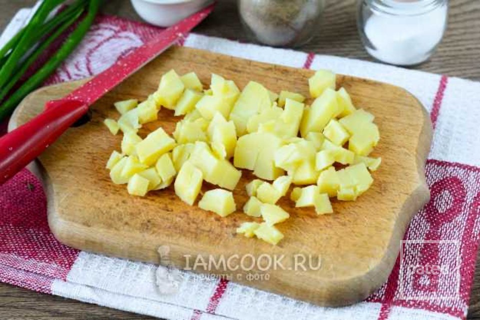 Картофельный салат с яйцом и огурцом 🥗 - Шаг 3
