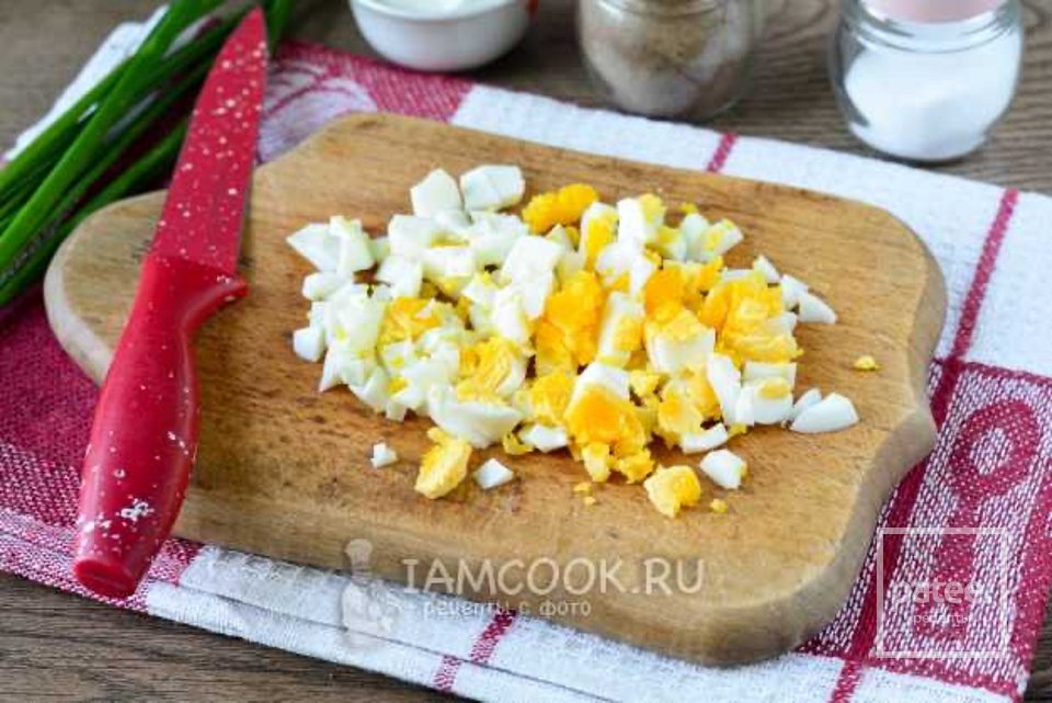 Картофельный салат с яйцом и огурцом 🥗 - Шаг 4