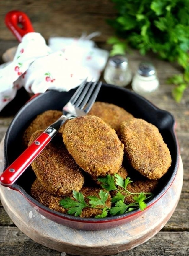 Печеночные котлеты с гречкой 👍🏼