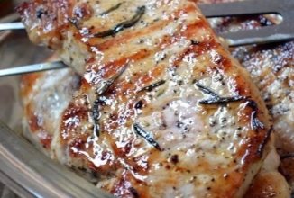 Свинина с розмарином 🥩