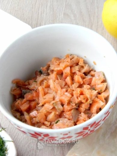 Рулет из лаваша с красной рыбой👍🏼 - Шаг 2